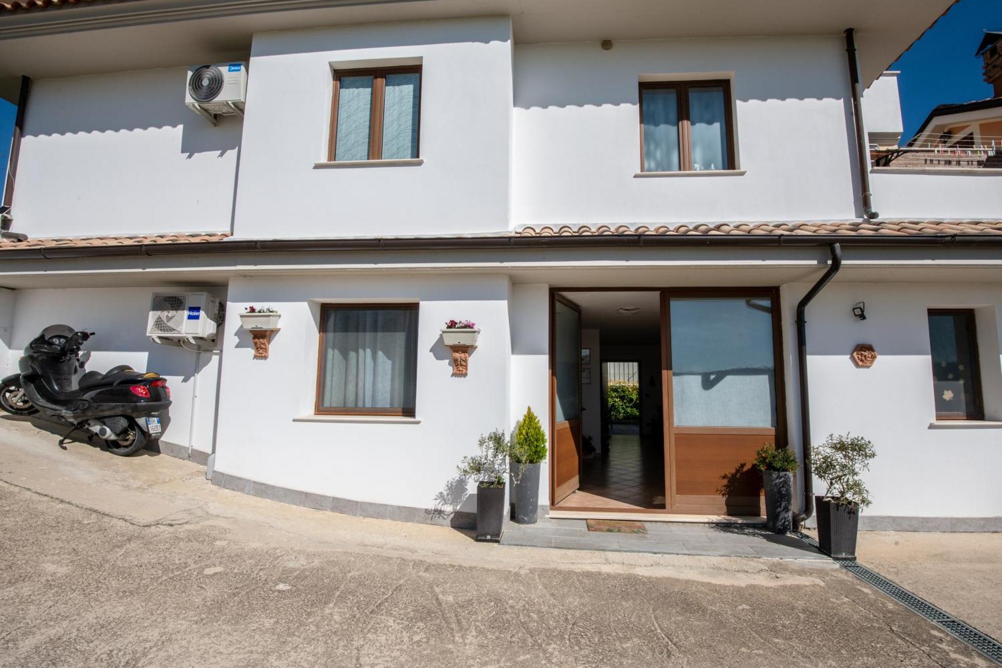 Villa Mastro Oleario 5 Dal Mare 30 Dai Monti Torrevecchia Teatina Extérieur photo